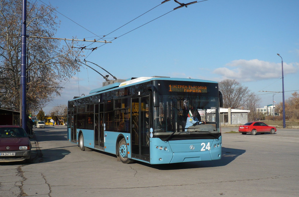 ЛАЗ E183А1 #24