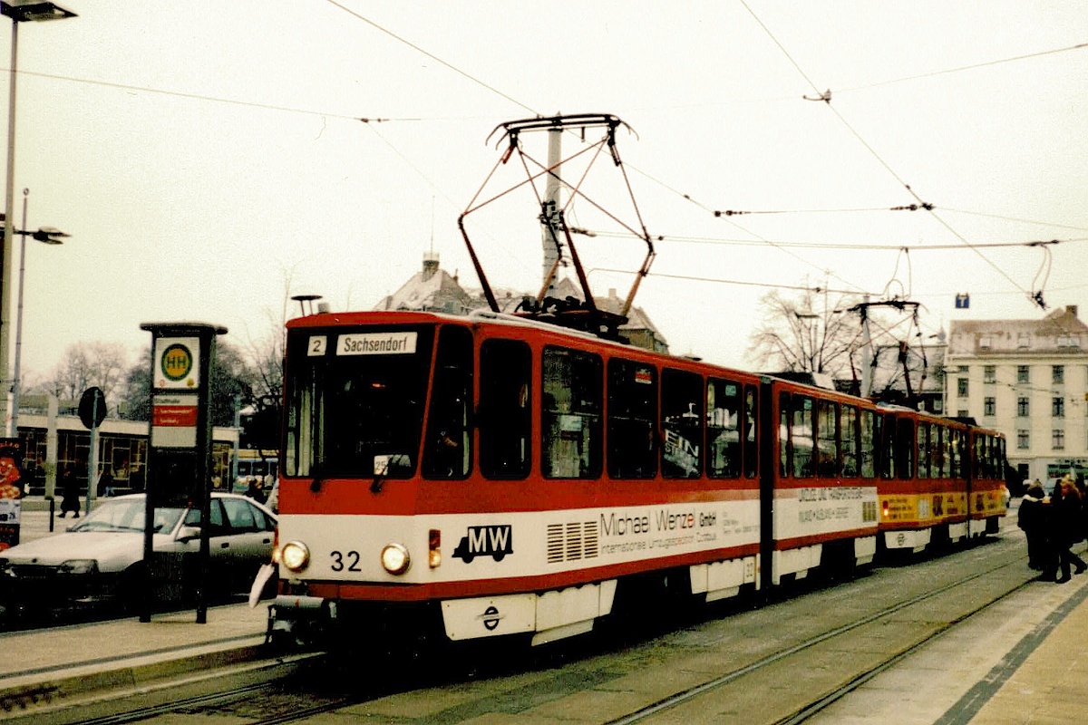 Tatra KT4D #32