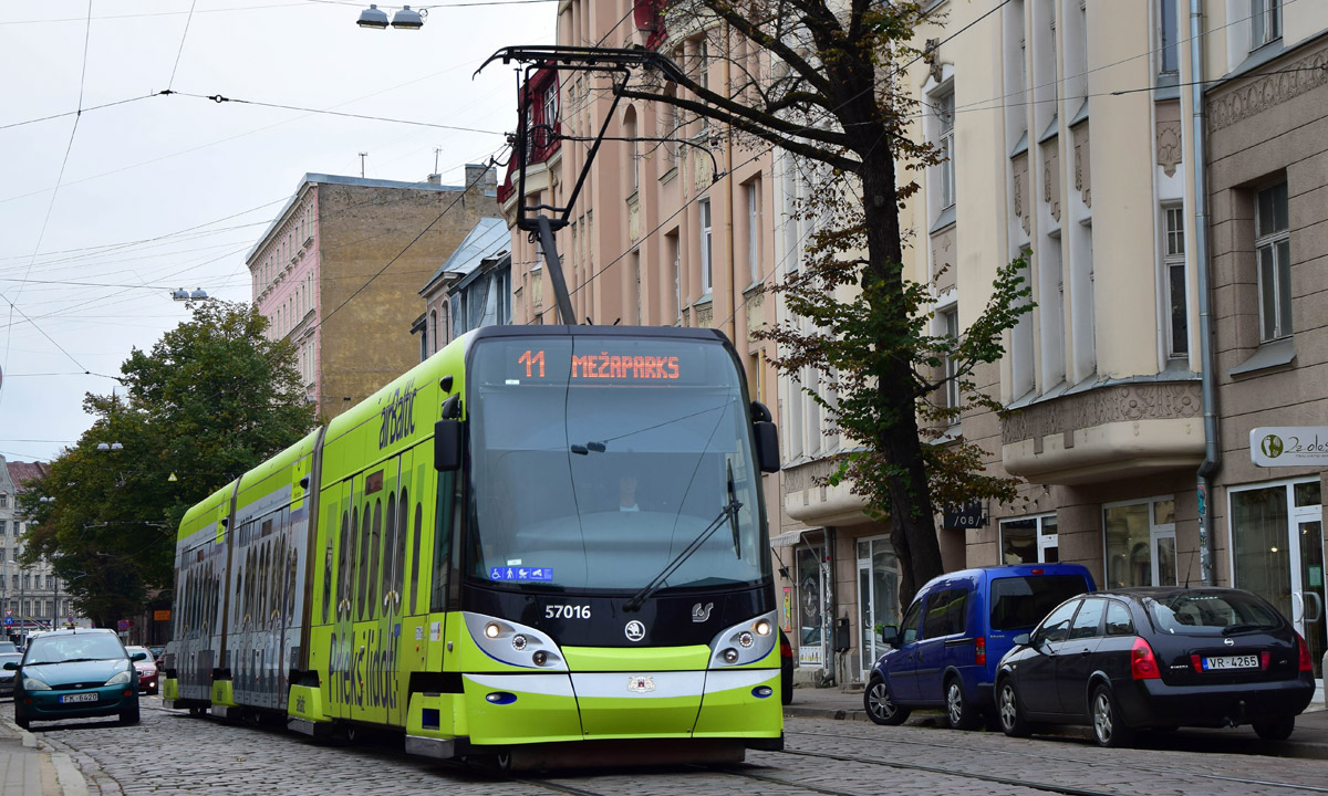 Škoda 15T Rīga #57016