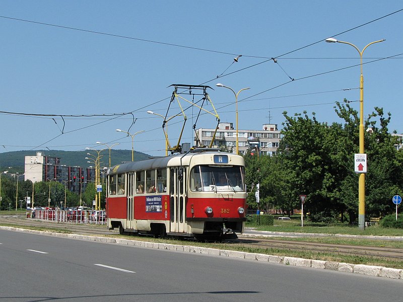 Tatra T3SUCS #382