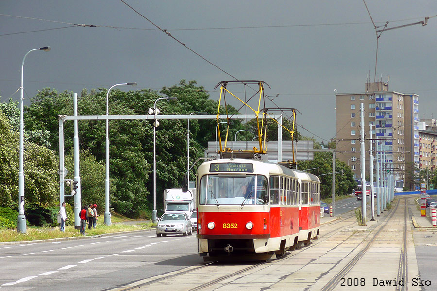 Tatra T3R.P #8352