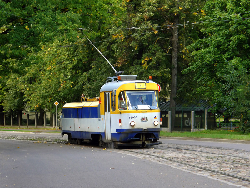 Tatra T3SU #88020