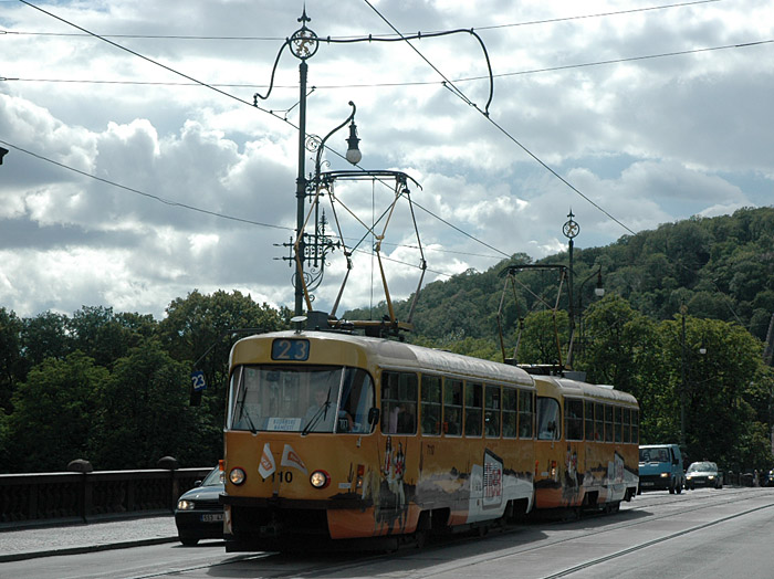 Tatra T3SUCS #7110