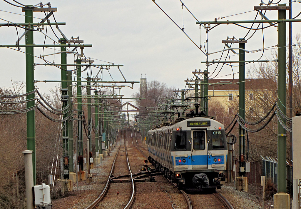 Siemens MBTA 700 Series #0715