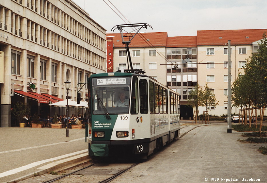 Tatra KT4DM #109